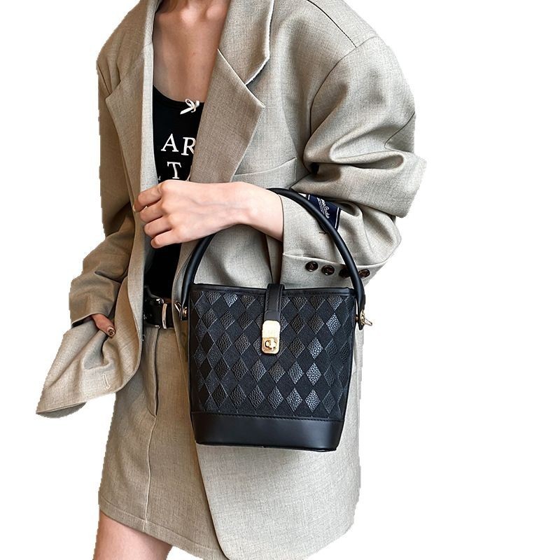 Cartera AYF-100 Negra