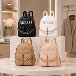 Bolso Mochila de Cuerina GUESS 25x30x13cm VG-603