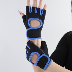 Par de Guantes Deportivos 741