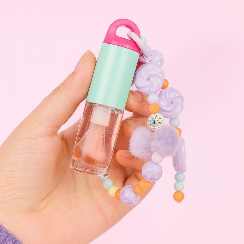 GLOSS FRUTAL CON LLAVERO POMPOSO 6077-1 - VICTORIA SPIRIT