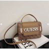 Cartera Guess YD004 (Solo Negra y Café)