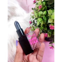 LABIAL NEGRO MÁGICO KARITE  36327-47