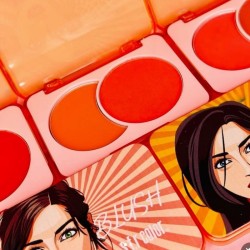 HOLIDAY HIGHLIGHT 8022