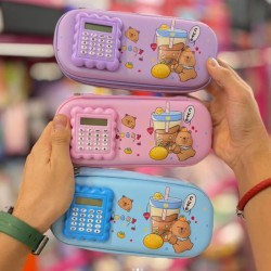 CARTUCHERA CAPIBARA CON CALCULADORA (7 x 20 x 4)  6116