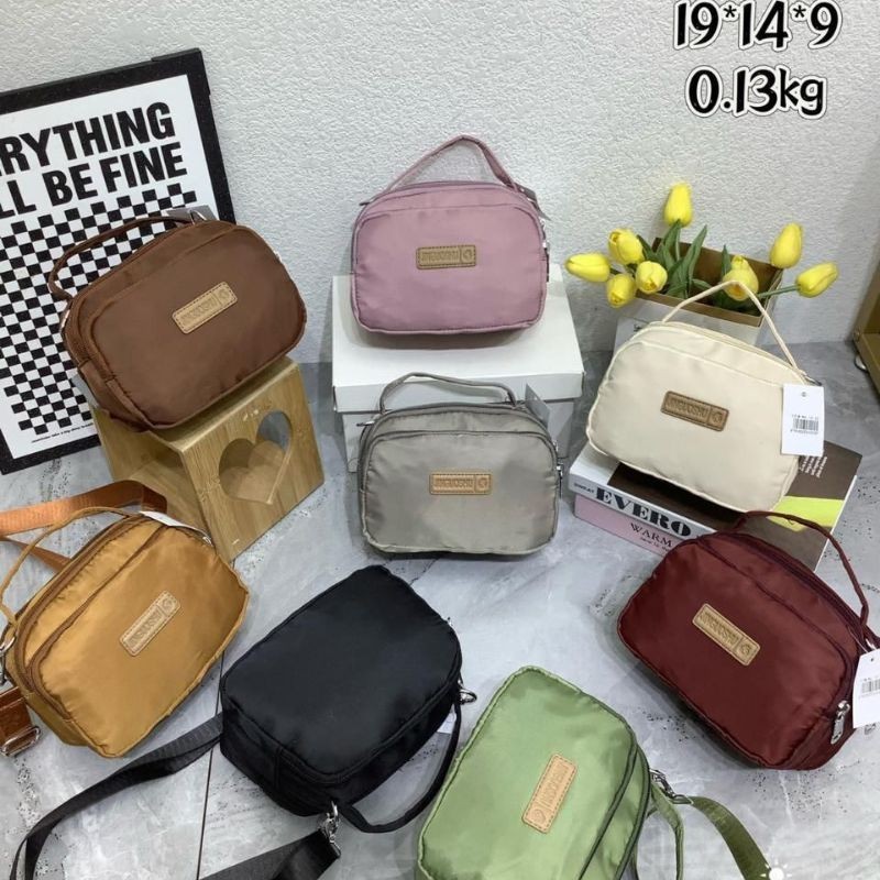 Bolso/CrossBody (Solo Negro) 12-22 19x14x9cm