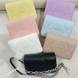 Cartera A100 22x16x7cm (Solo Negro y Amarillo)