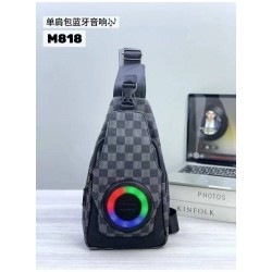 BOLSO CON PARLANTE BLUETOOTH 17120-369